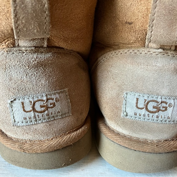 UGG Boots 6W - Picture 9 of 10